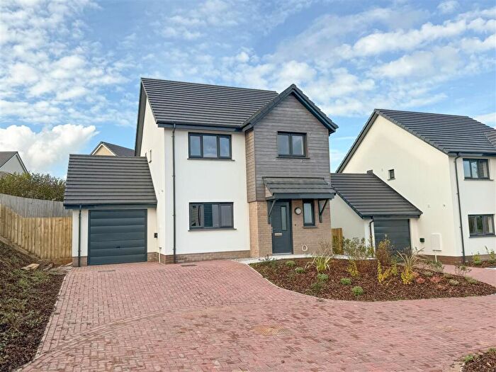 3 Bedroom Detached House For Sale In Copse Close, Buckland Brewer, EX39