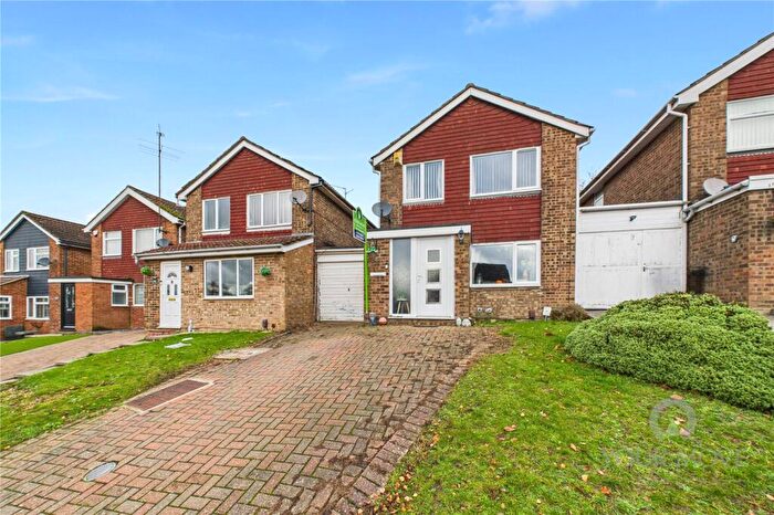 3 Bedroom Link Detached House For Sale In St. Johns Avenue, Kingsthorpe, Northampton, Northamptonshire, NN2