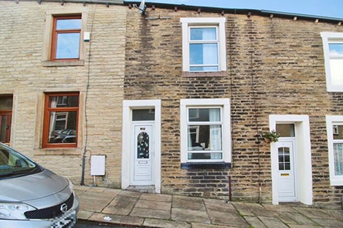 2 Bedroom Terraced House To Rent In Oxford Street, Colne, Lancashire, BB8