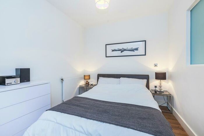 Apartment To Rent In Lighterman Point, E14