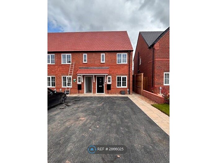 2 Bedroom Terraced House To Rent In Landseer Crescent, Loughborough, LE12