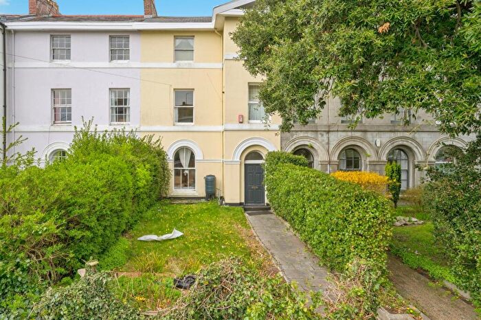 1 Bedroom Flat For Sale In Wyndham Square, Plymouth, PL1