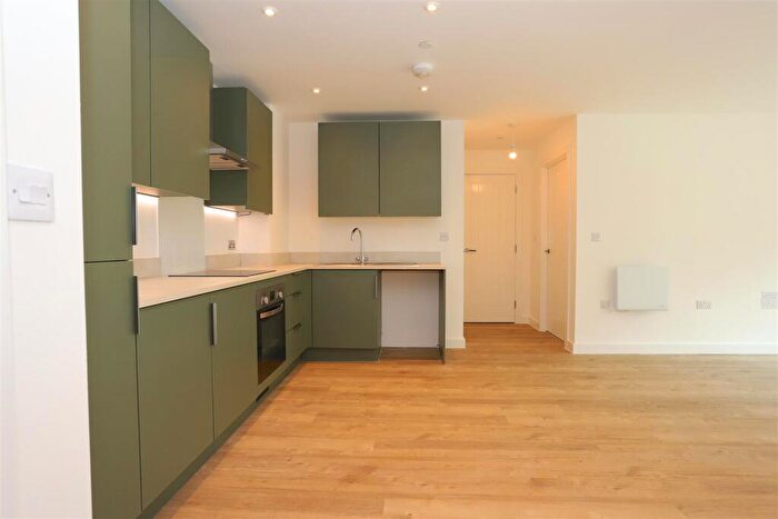 2 Bedroom Apartment To Rent In Worrall Street, Salford, M5