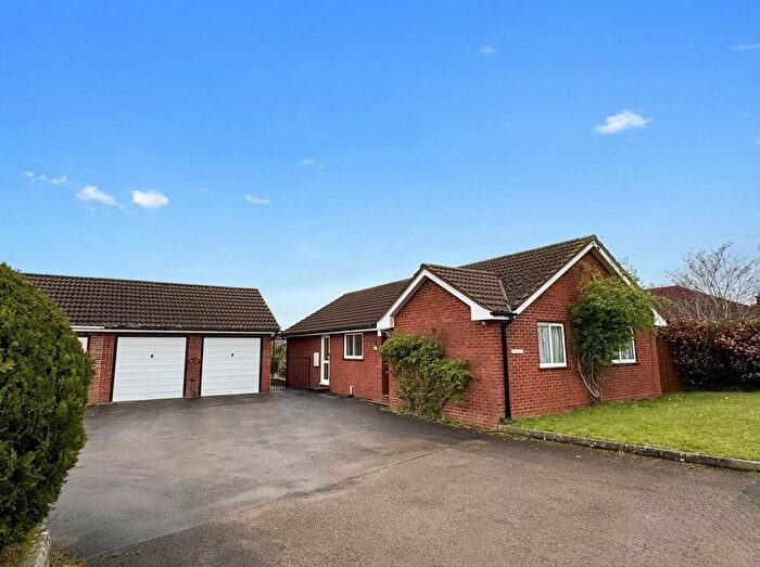 2 Bedroom Detached Bungalow For Sale In Hendrick Drive, Sedbury, Chepstow, NP16