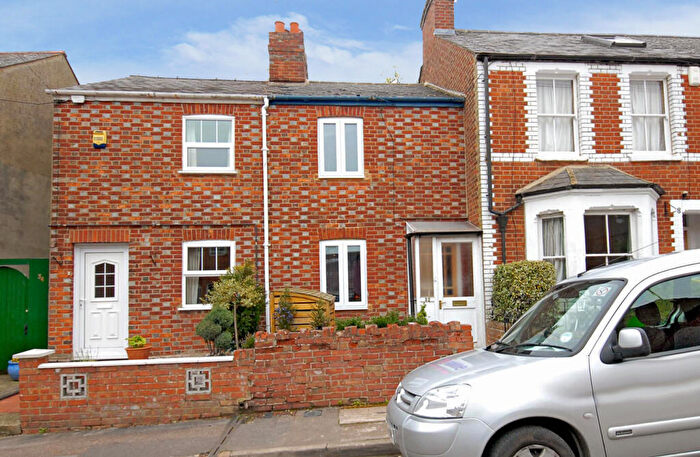 3 Bedroom Semi-Detached House To Rent In Cherwell Street, Oxford, OX4
