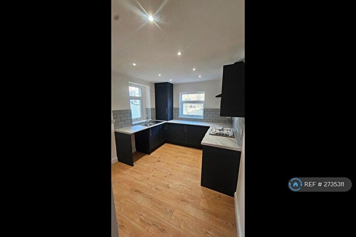 4 Bedroom Terraced House To Rent In Boswell Street, Bootle, L20