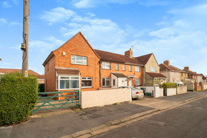 3 Bedroom House To Rent In Carisbrooke Road, Bristol, BS4