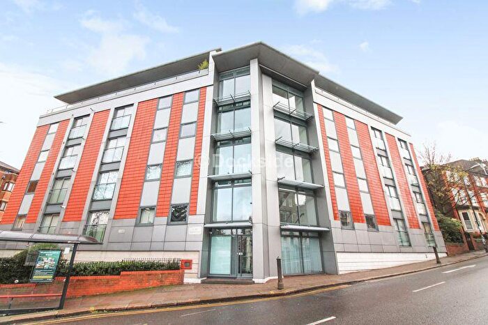 2 Bedroom Flat To Rent In Star Hill, Rochester, Kent, ME1