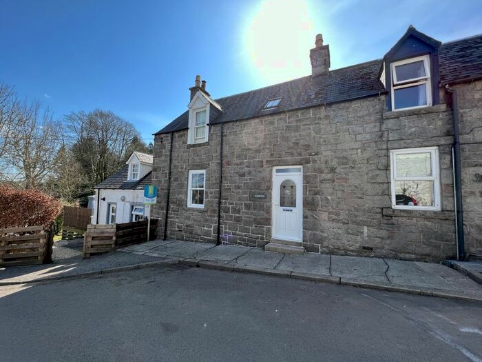 3 Bedroom Semi-Detached House For Sale In Woburn, Kenmore Square, New Galloway, DG7