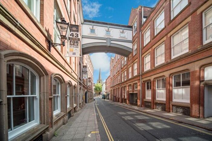 1 Bedroom Apartment To Rent In Hounds Gate, Nottingham, NG1