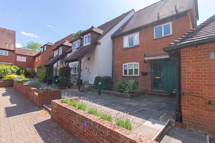 3 Bedroom End Of Terrace House For Sale In Mildmay Court, Odiham, RG29