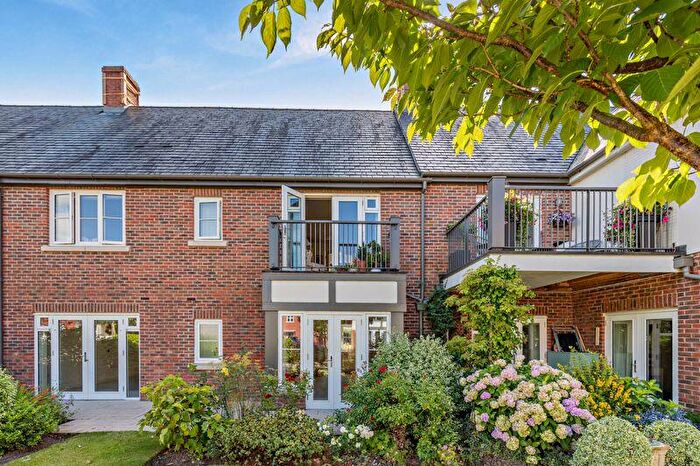 1 Bedroom Apartment For Sale In Primrose Vale, Tattenhall, CH3