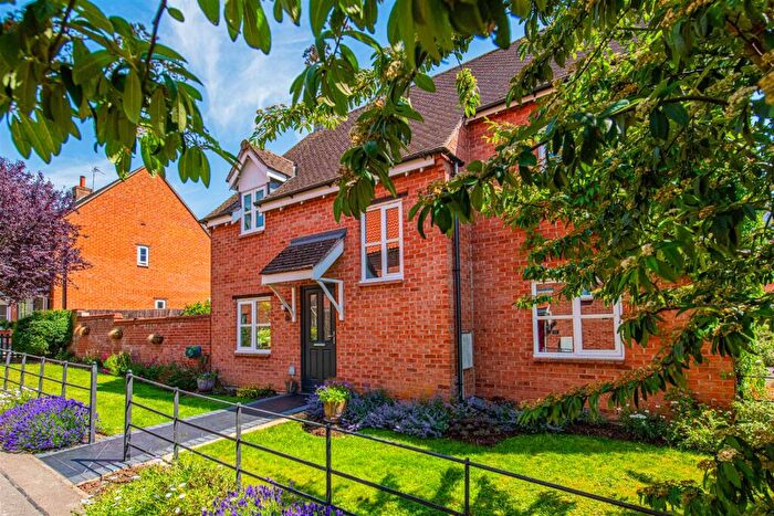 4 Bedroom Detached House For Sale In Padmans Close, Mawsley, Kettering, NN14