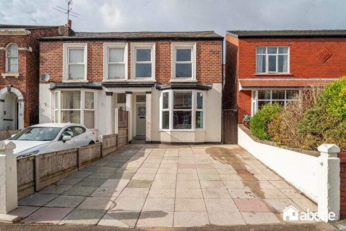 3 Bedroom Semi-Detached House For Sale In King Street, Southport, PR8