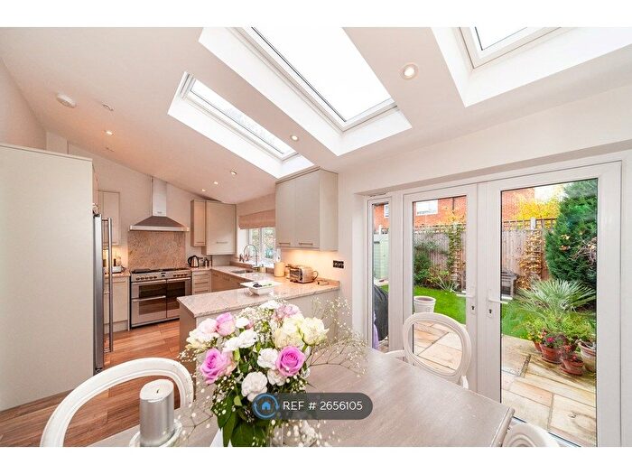 4 Bedroom Terraced House To Rent In Glentanner Way, London, SW17