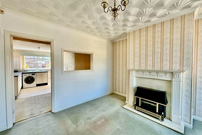 2 Bedroom Terraced House For Sale In Brooklands Road, Hull, HU5