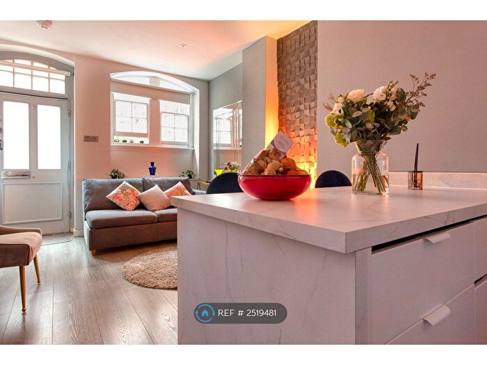 1 Bedroom Flat To Rent In Draycott Place, London, SW3