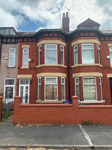 4 Bedroom Terraced House To Rent In Seedley Park Road, Salford, M6