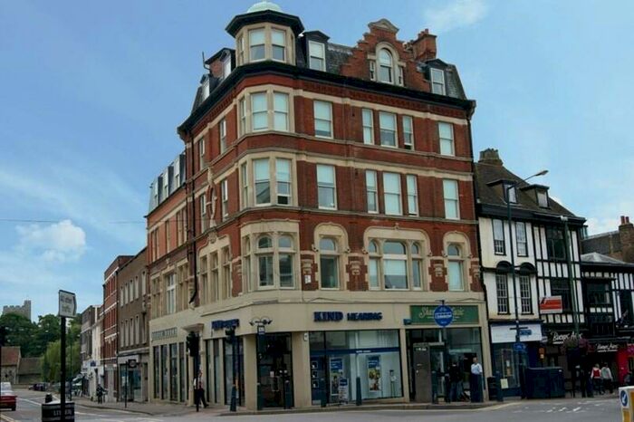 2 Bedroom Flat To Rent In Mill Street, Maidstone, Kent, ME15