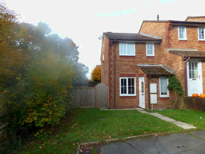 2 Bedroom End Of Terrace House To Rent In Ashridge Gardens, Kingsteignton, TQ12