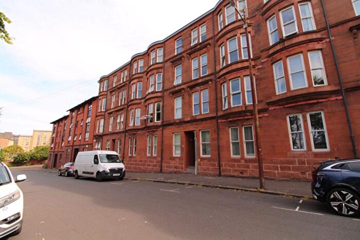 2 Bedroom Flat To Rent In Ancroft Street, Glasgow, G20
