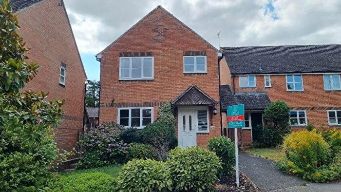 3 Bedroom Detached House To Rent In Hazells Lane, Shrivenham, SN6