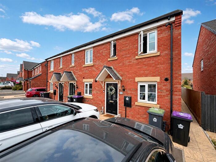 2 Bedroom End Of Terrace House For Sale In Whittle Road, Holdingham, Sleaford, Lincolnshire, NG34