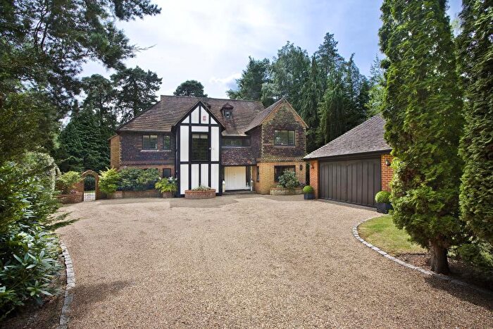 4 Bedroom Detached House To Rent In Wentworth Estate, Surrey, GU25