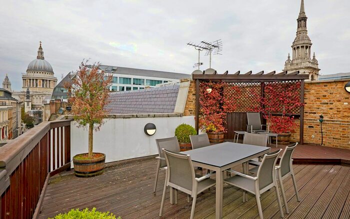 2 Bedroom Flat To Rent In Bow Lane, London, EC4M