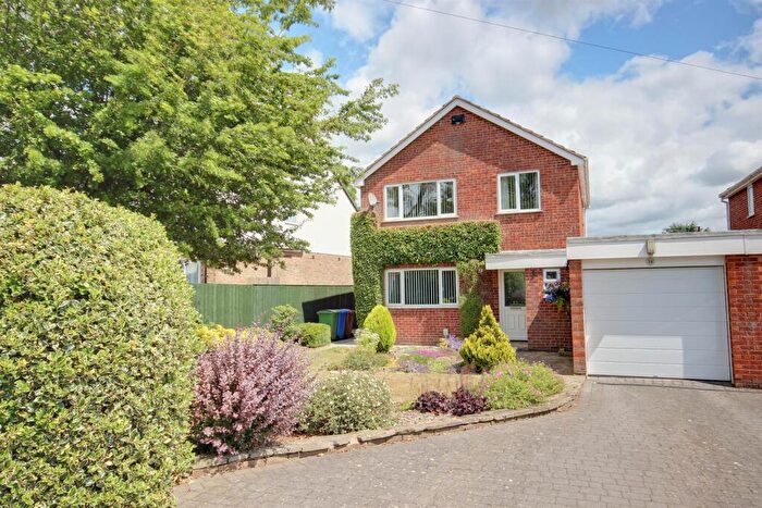 3 Bedroom Detached House For Sale In Old Road, Leconfield, Beverley, HU17