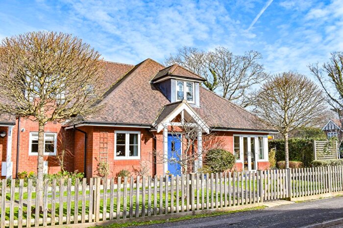 2 Bedroom Terraced House For Sale In North Greenlands, Pennington, Lymington, SO41