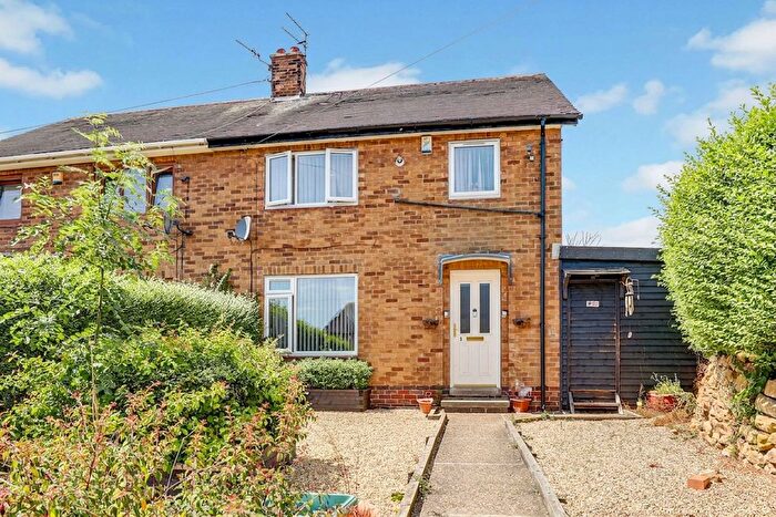 3 Bedroom Semi-Detached House For Sale In Cherry Orchard Mount, Nottingham, NG5
