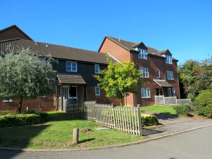 1 Bedroom Apartment To Rent In Twyford Road, St. Albans, AL4