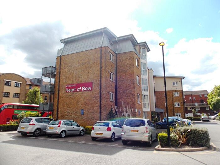 2 Bedroom Flat To Rent In Katherine Bell Tower Pancras Way, London, E3