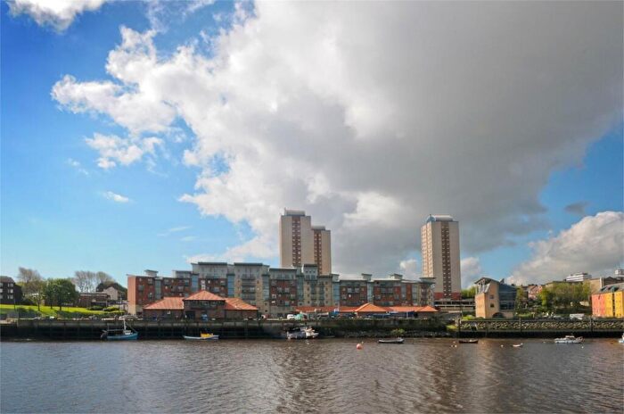 2 Bedroom Apartment For Sale In River View, Low Street, Sunderland, SR1