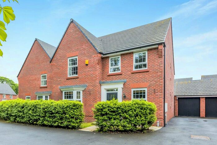 4 Bedroom Detached House To Rent In Waterlily Grove, Nantwich, CW5