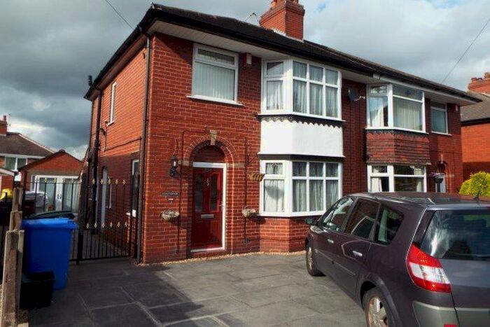 3 Bedroom Property To Rent In Trentham Road, Stoke-On-Trent, ST3