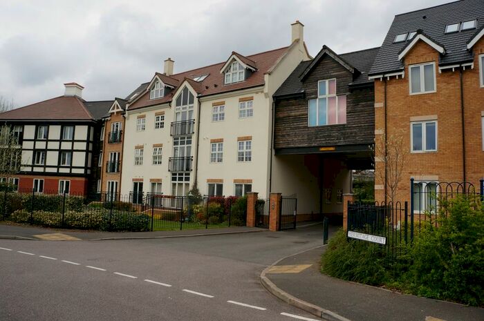 2 Bedroom Flat To Rent In Hermiatge Court, Leicestser, LE2