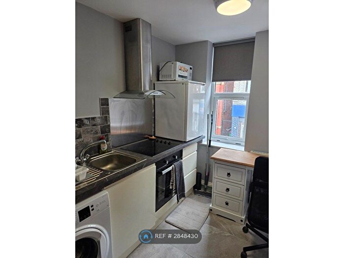 Studio To Rent In Linthorpe Road, Middlesbrough, TS1
