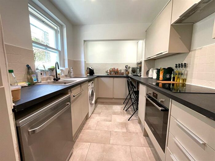 2 Bedroom Flat For Sale In Florence Road, Brighton, BN1