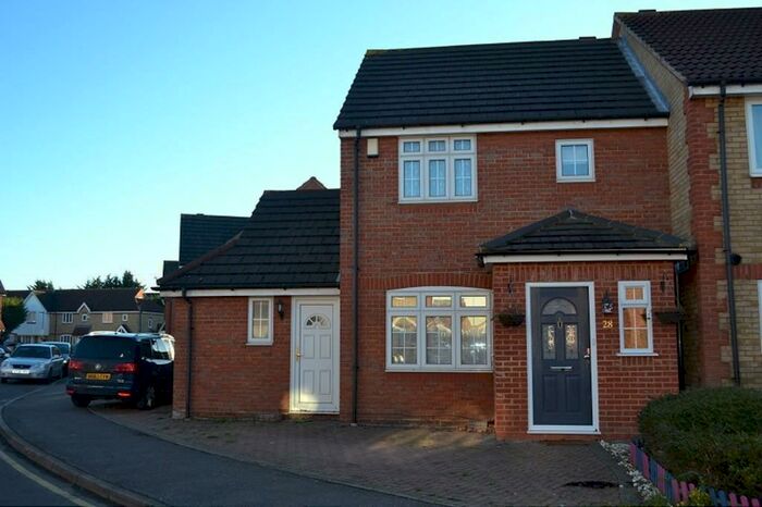2 Bedroom Semi-Detached House To Rent In Heathfield Park Drive, Chadwell Heath, RM6