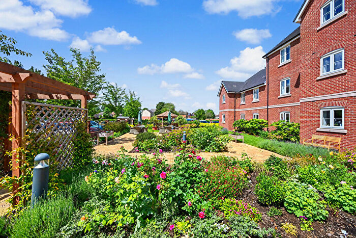 2 Bedroom Apartment For Sale In Knox Court, Bilton Road, Rugby, CV22