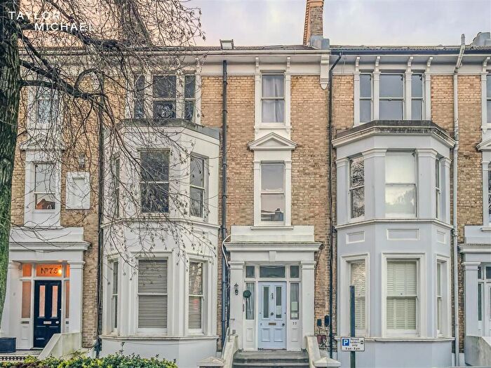 7 Bedroom Maisonette To Rent In Denmark Villas, Hove, BN3