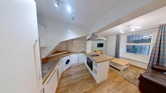 1 Bedroom Flat To Rent In Forth Street, Edinburgh, EH1