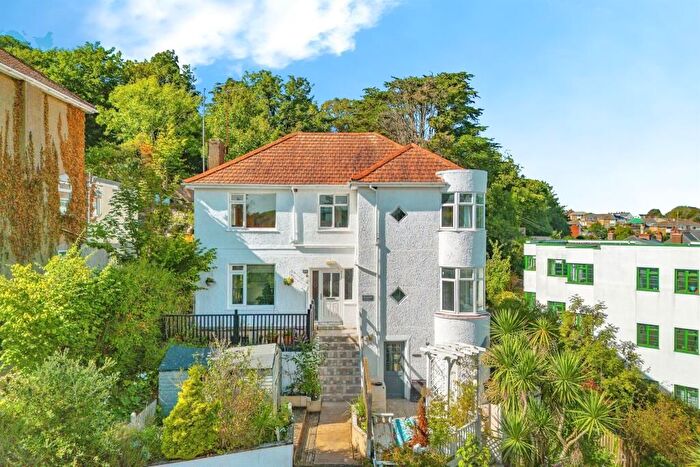 6 Bedroom Detached House For Sale In Babbacombe Road, Torquay, TQ1