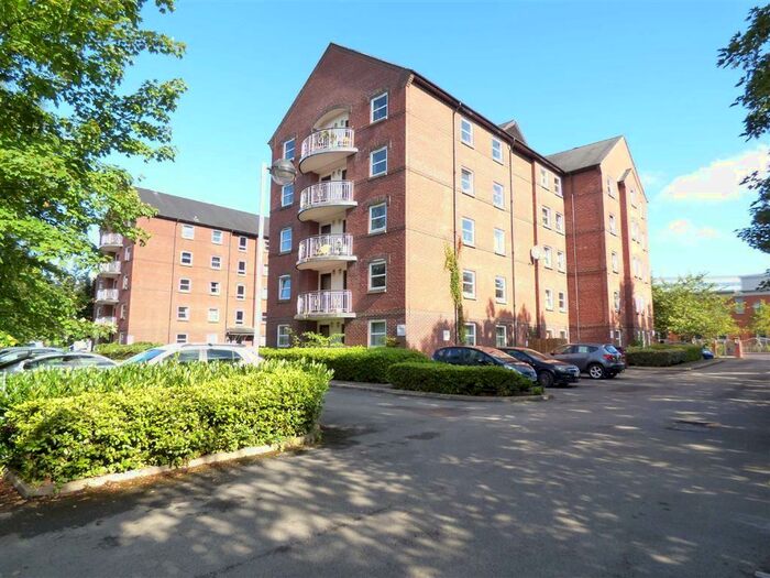 1 Bedroom Apartment To Rent In Melrose Apartments, Victoria Park, M13