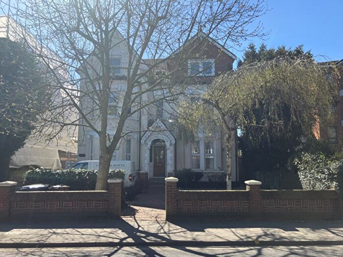 2 Bedroom Flat To Rent In Gemma Court, (), Beckenham, BR3