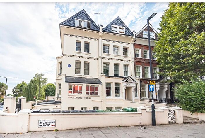 Studio To Rent In Broadhurst Gardens, West Hampstead, Finchley Road, NW6