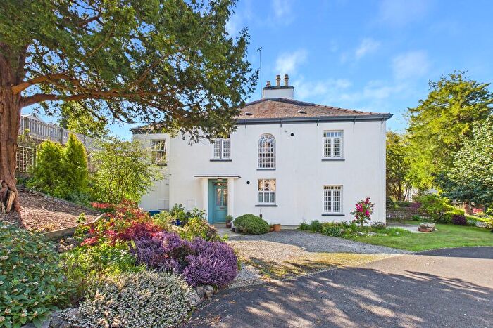 2 Bedroom Apartment For Sale In Wood Close Gardens, Arnside, Cumbria, LA5