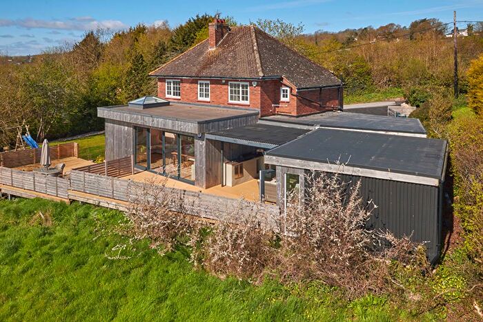 4 Bedroom Detached House For Sale In Church Hill, Exeter, EX4